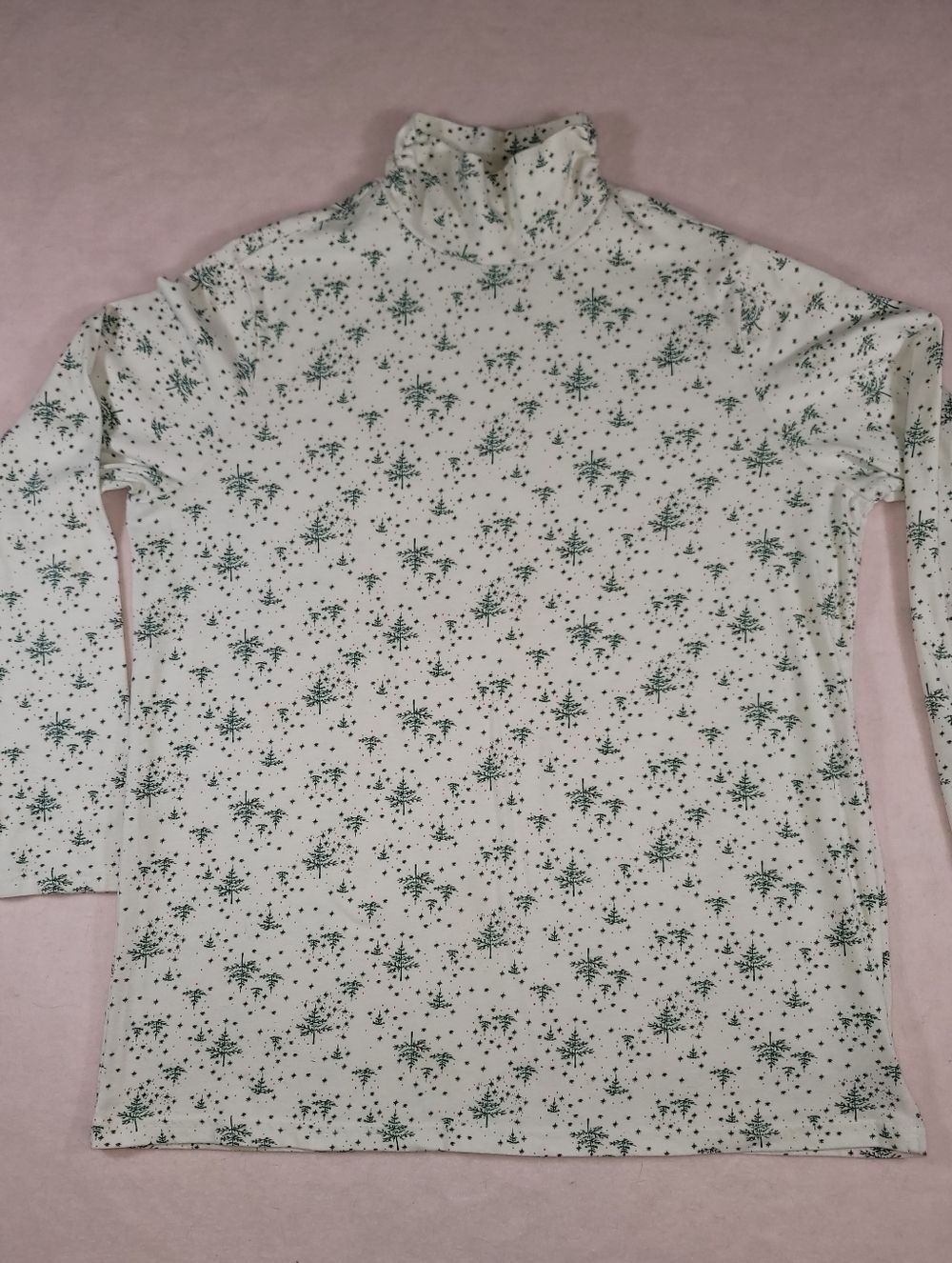 0936. EUC ~ White Stag ~ Little Trees ~ Turtleneck ~ XXL ~